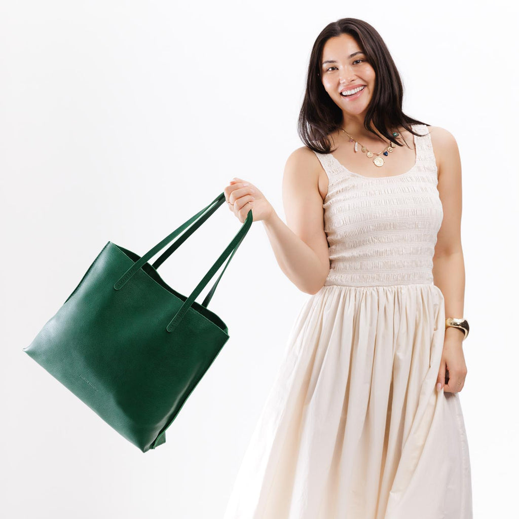 August Tote