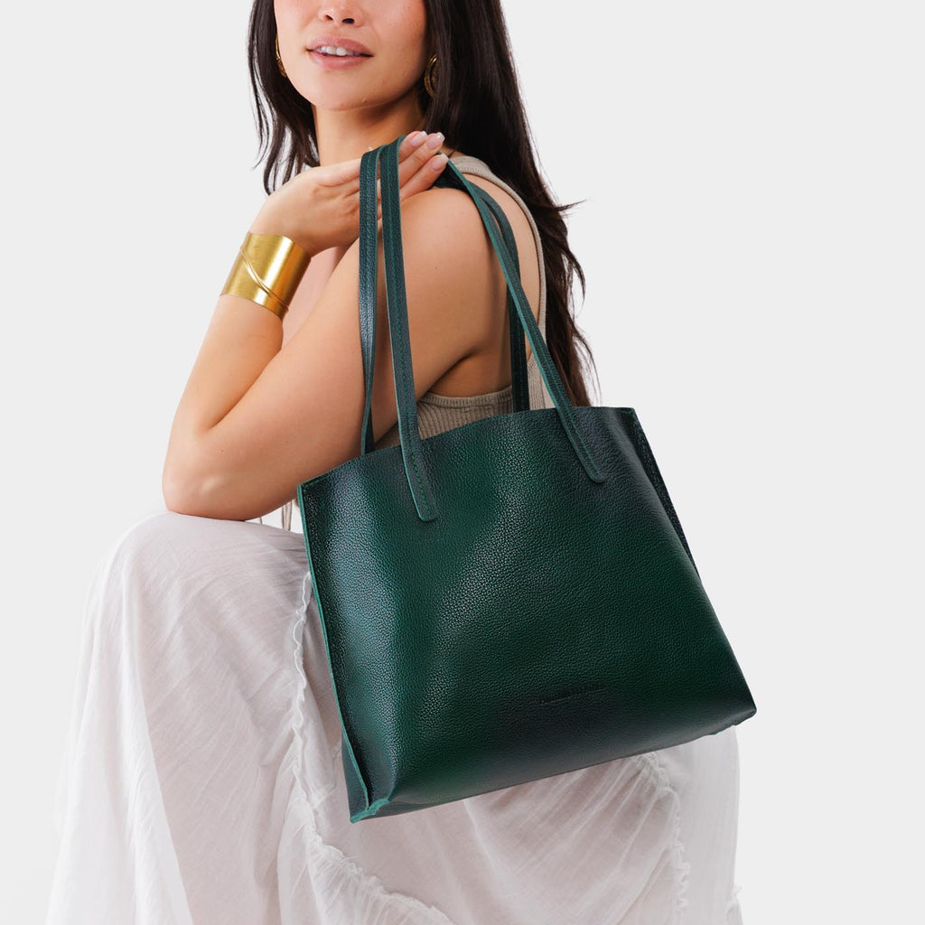 August Tote