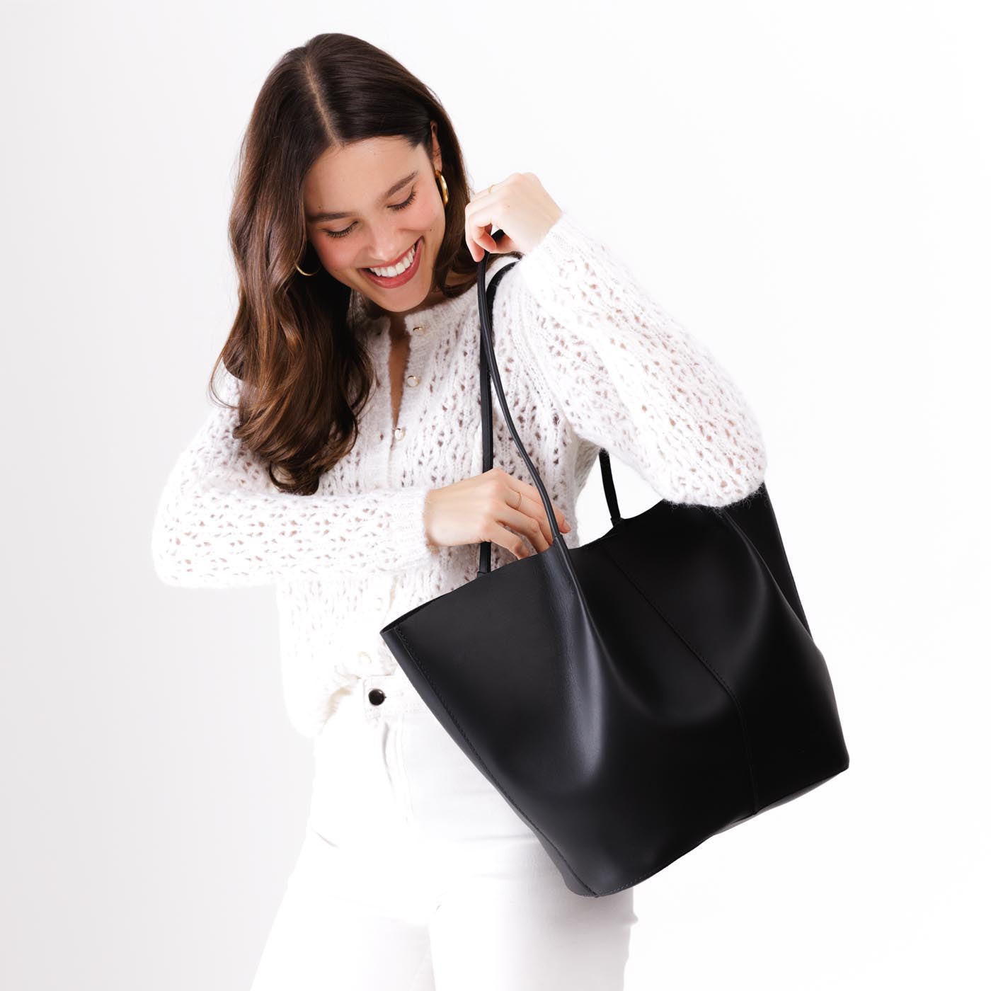 Devan Bucket Tote